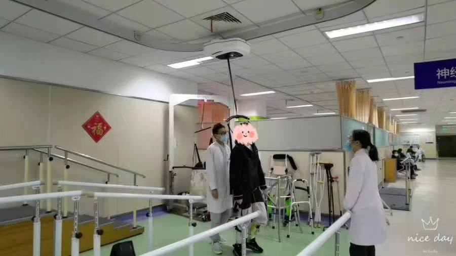 “步行反饋?zhàn)赃m應(yīng)康復(fù)系統(tǒng)” 你問(wèn)我答！